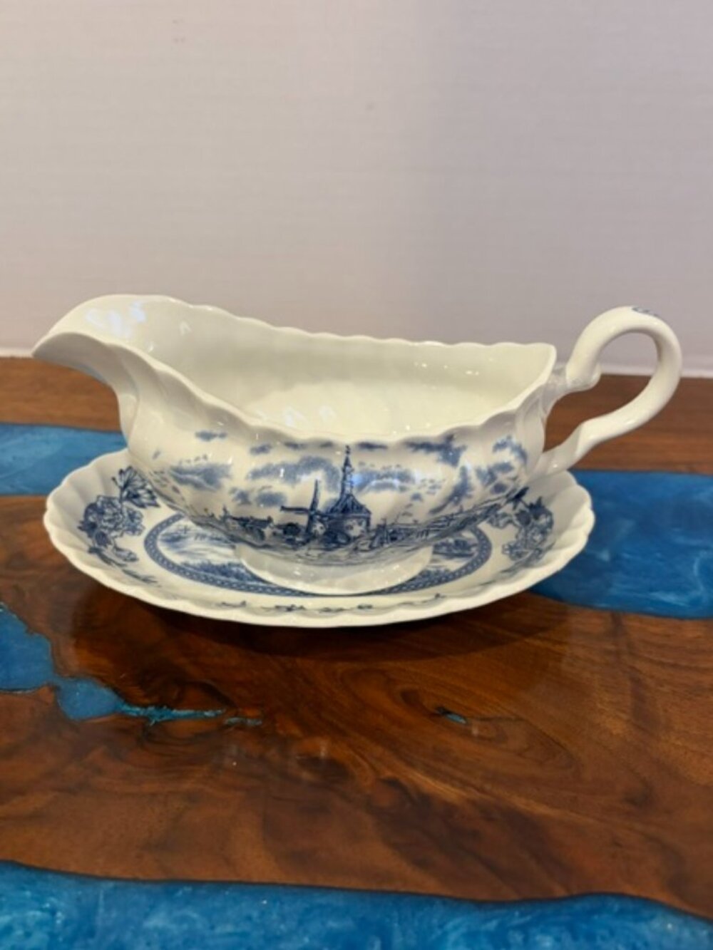 Johnson Brothers Tulip Time Windmill Gravy Boat with Underplate